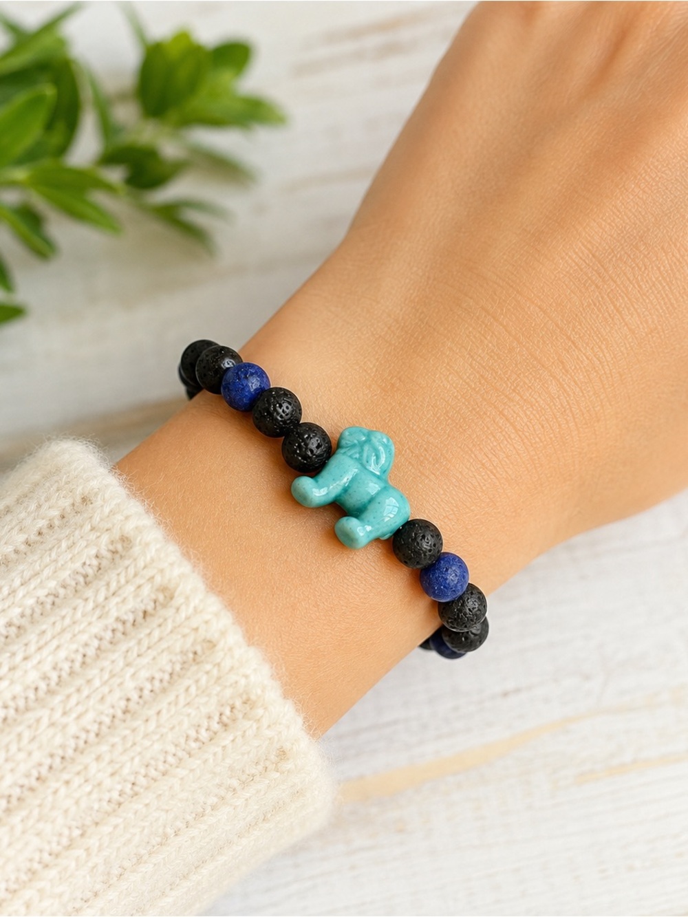 Simply Southern Lion Lava Stone Essential Oil Diffuser Bracelet Blue Black NWT